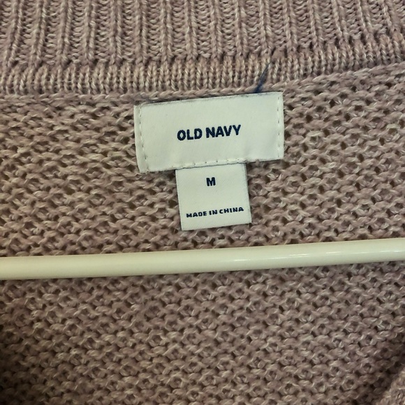 Old navy long sleeve shirt - Picture 2 of 2